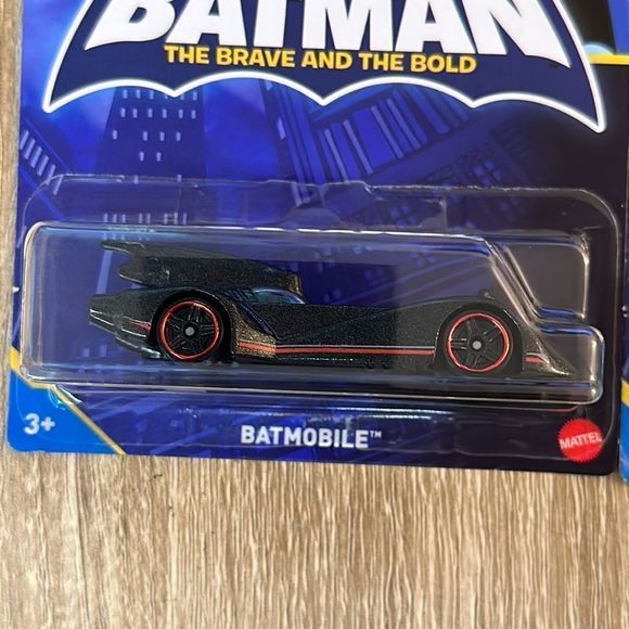 Hot Wheels - 2x Batmobiles ”Batman 6/20 & 7/20” - Picture 3 of 12